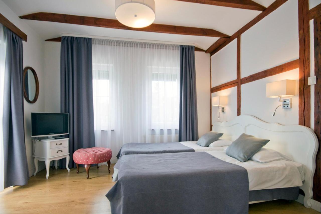 Meduza Hotel & Spa ミエルノ エクステリア 写真